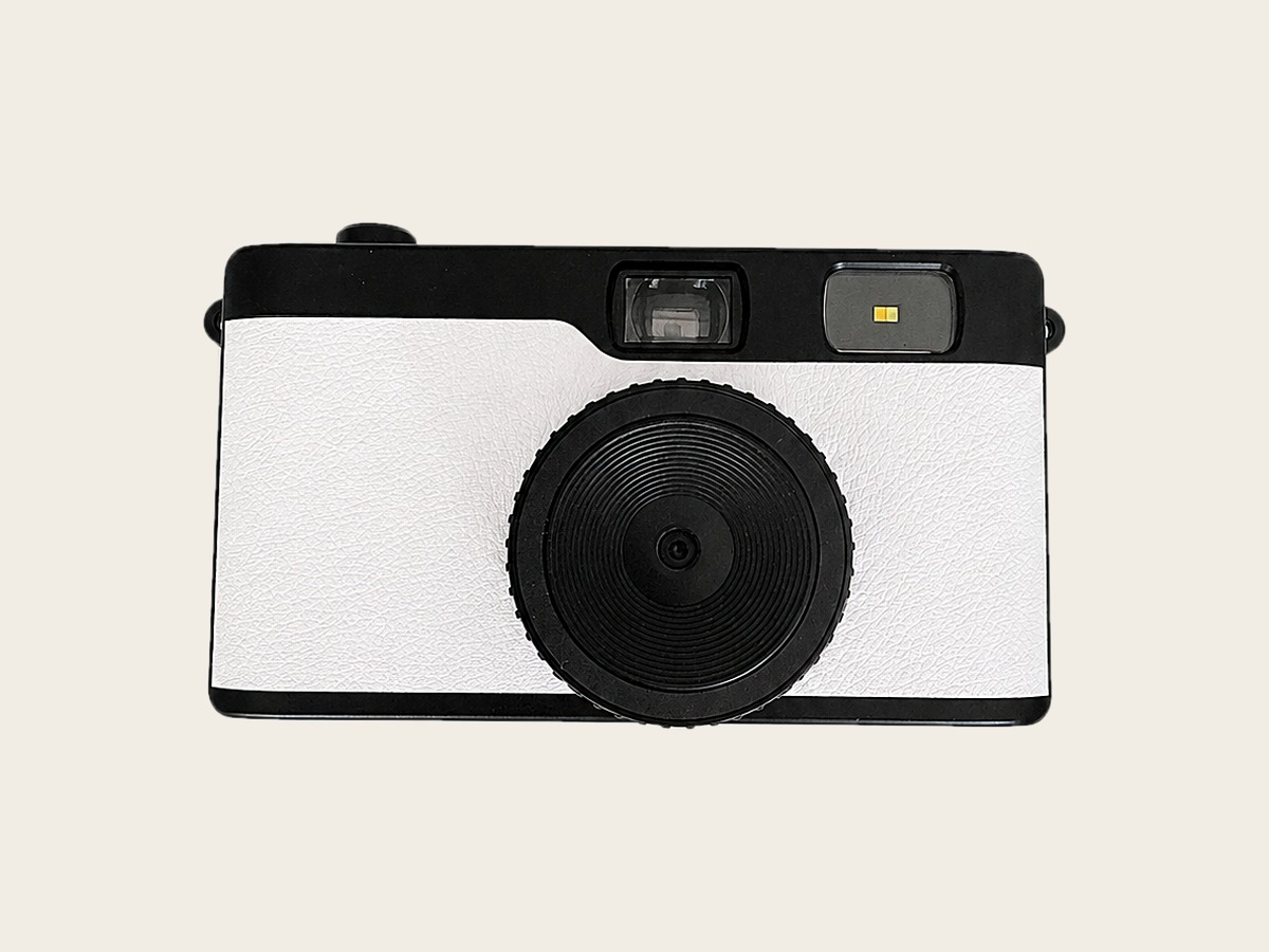 Kiekcam retro camera in wit